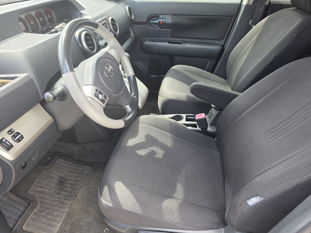 2008 Scion xB Image 15