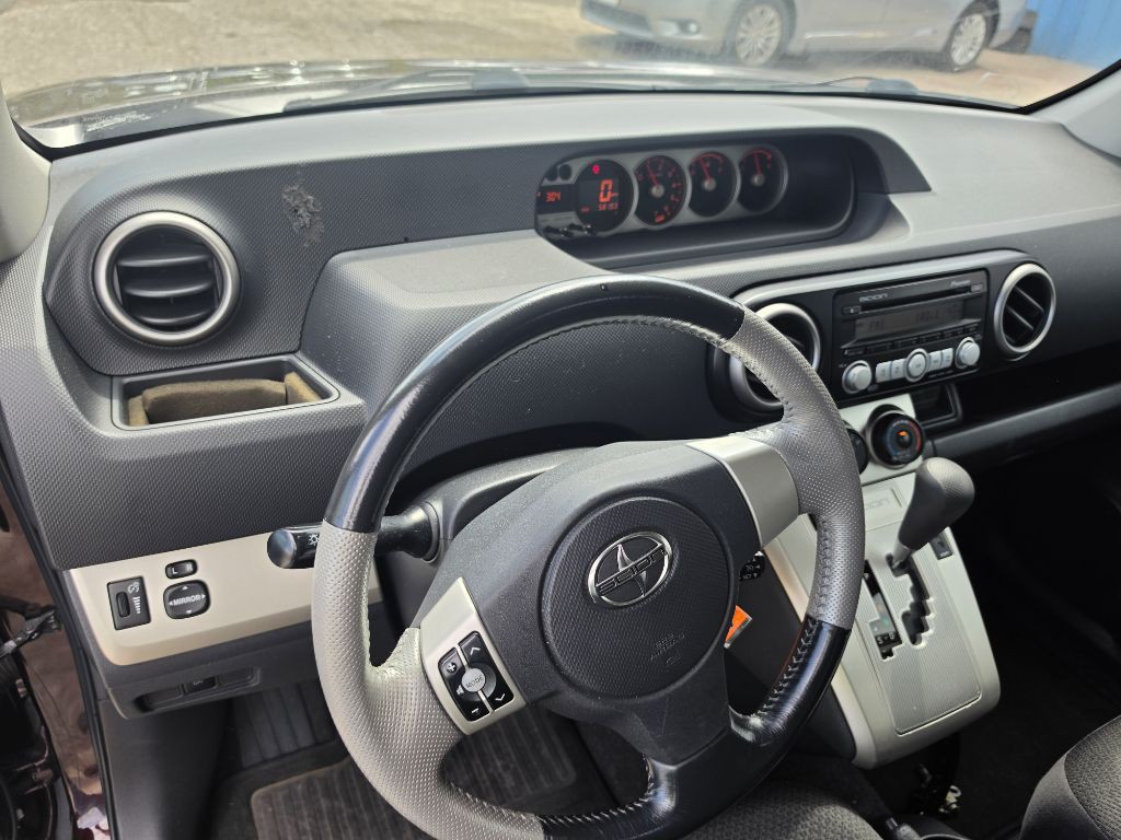 2008 Scion xB Image 17