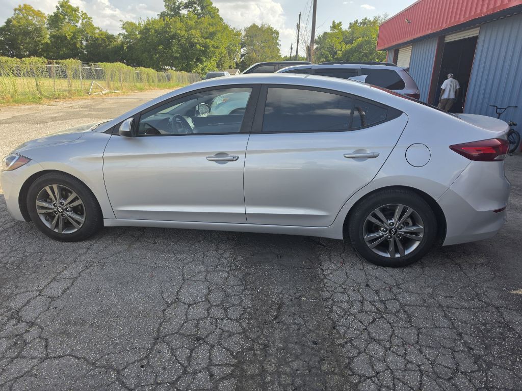 2018 Hyundai Elantra Image 5