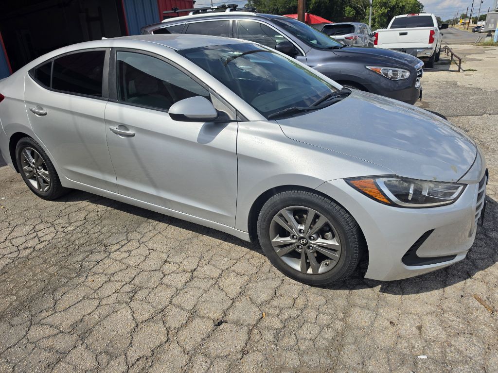 2018 Hyundai Elantra Image 9