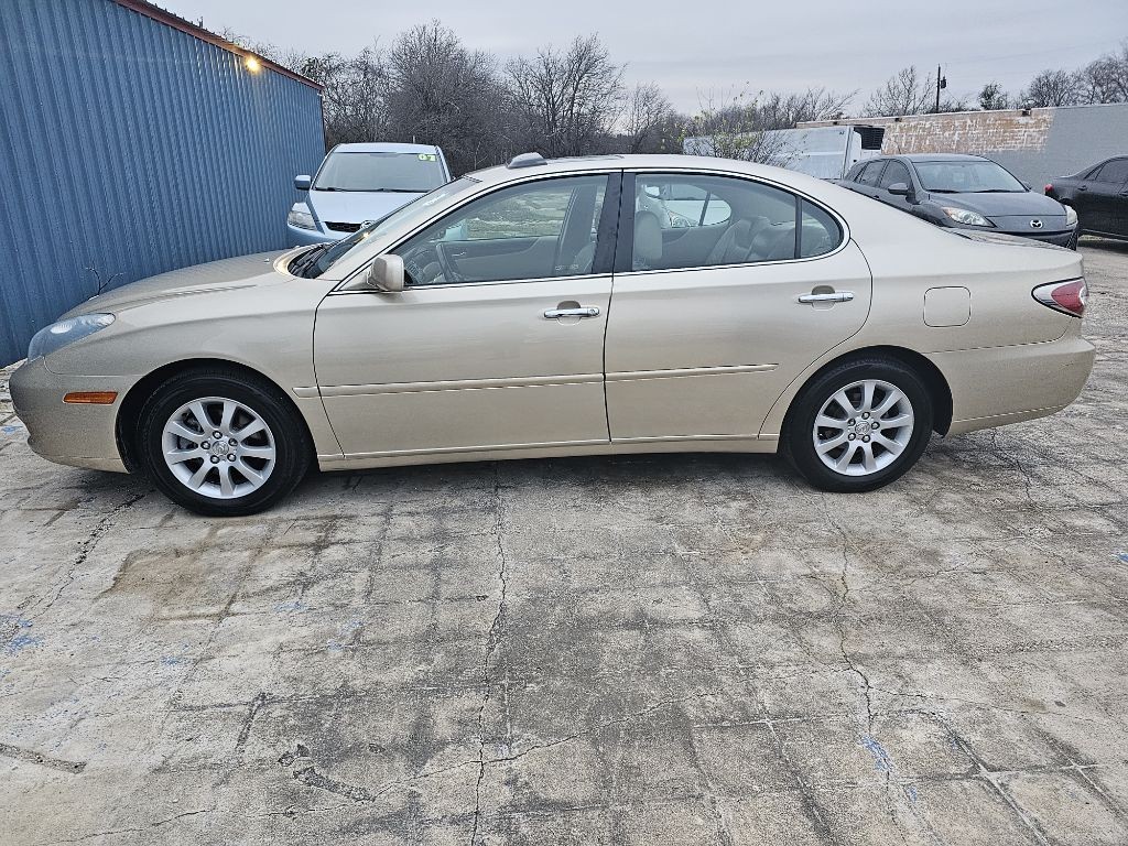 2004 Lexus ES Image 17