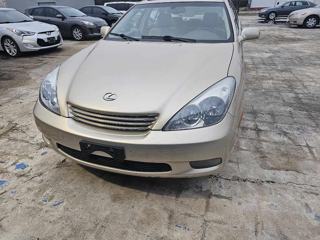 2004 Lexus ES Image 21