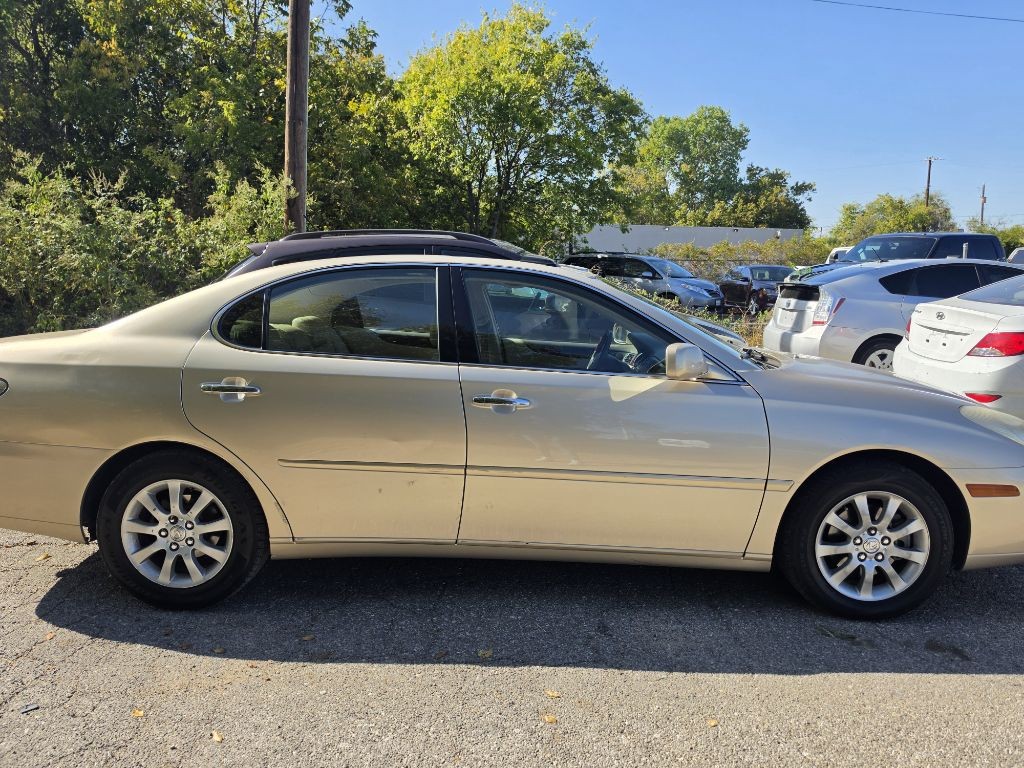 2004 Lexus ES Image 26