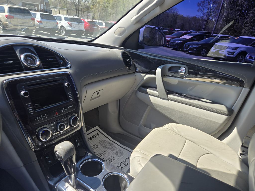 2016 Buick Enclave Image 15