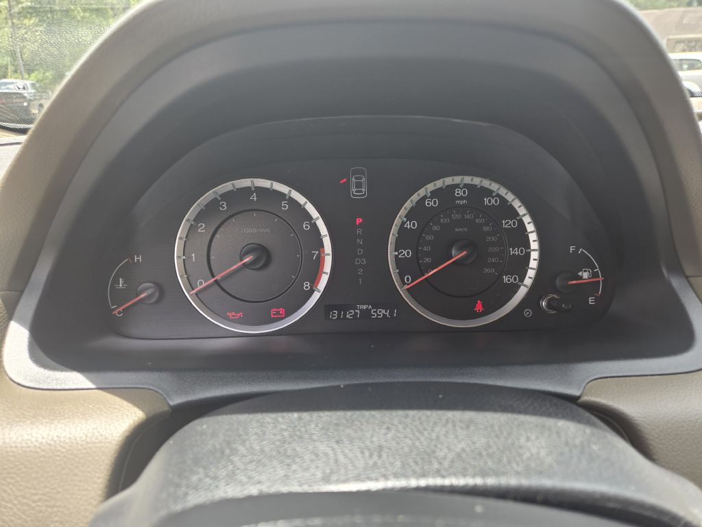 2010 Honda Accord Image 14