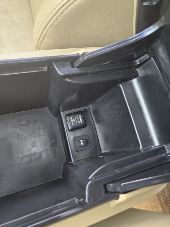 2010 Honda Accord Image 16