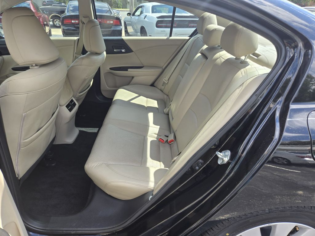 2015 Honda Accord Image 10
