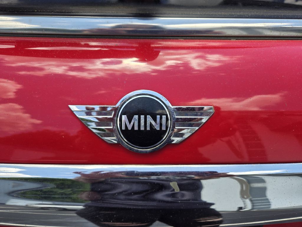 2013 MINI Cooper Image 20