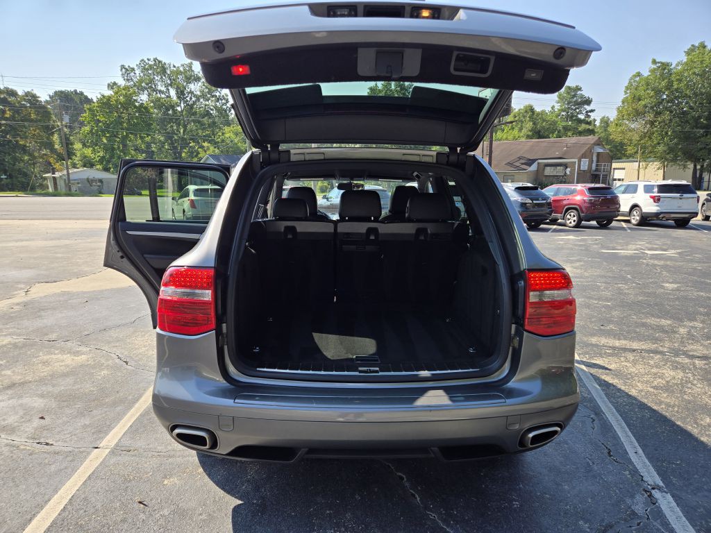 2010 Porsche Cayenne Image 19