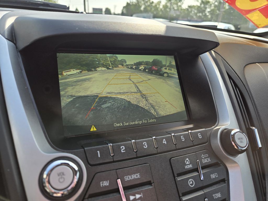 2017 Chevrolet Equinox Image 11