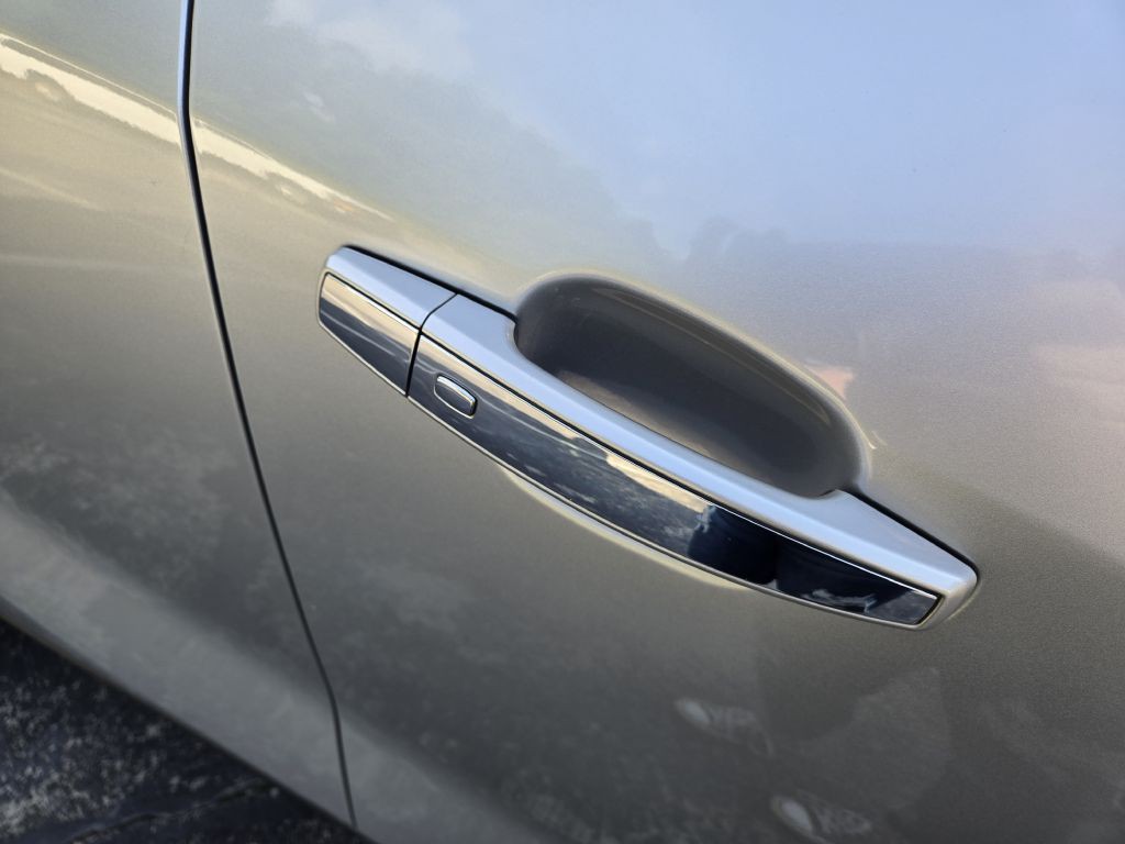 2019 Buick Enclave Image 6