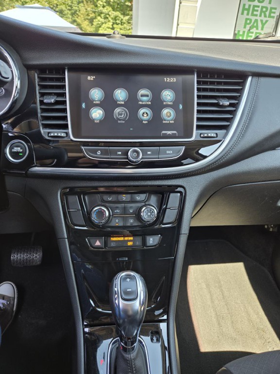 2019 Buick Enclave Image 18
