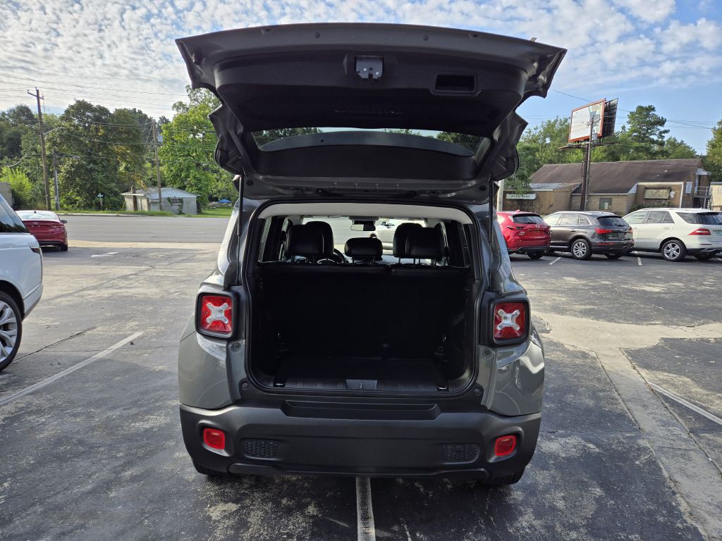 2021 Jeep Renegade Image 8