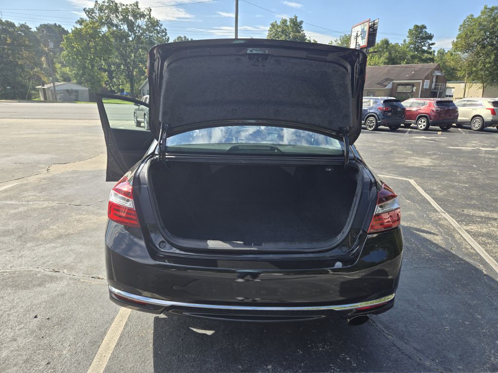 2016 Honda Accord Image 8