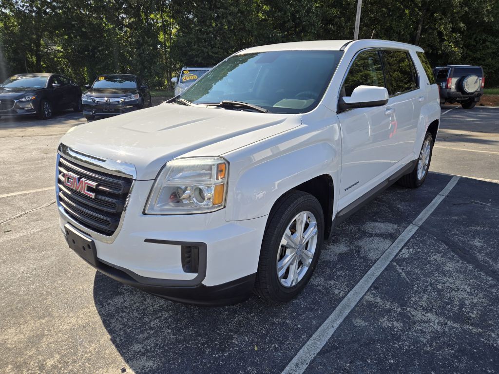 2017 GMC Terrain Image 2