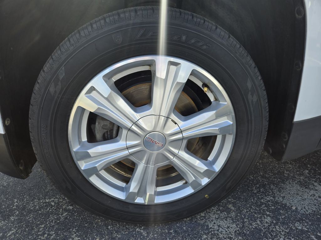 2017 GMC Terrain Image 19
