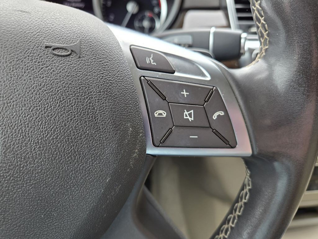 2014 Mercedes-Benz M-Class Image 19