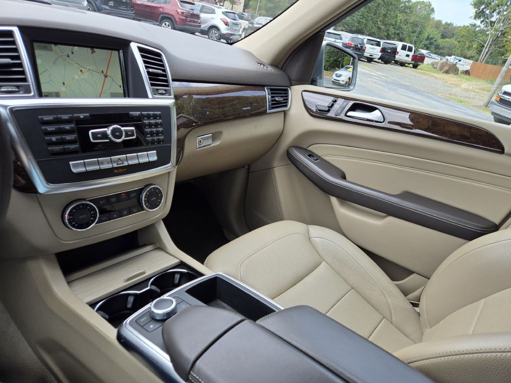 2014 Mercedes-Benz M-Class Image 22