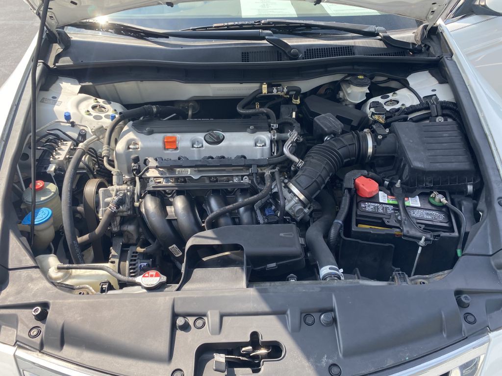 2010 Honda Accord Image 27