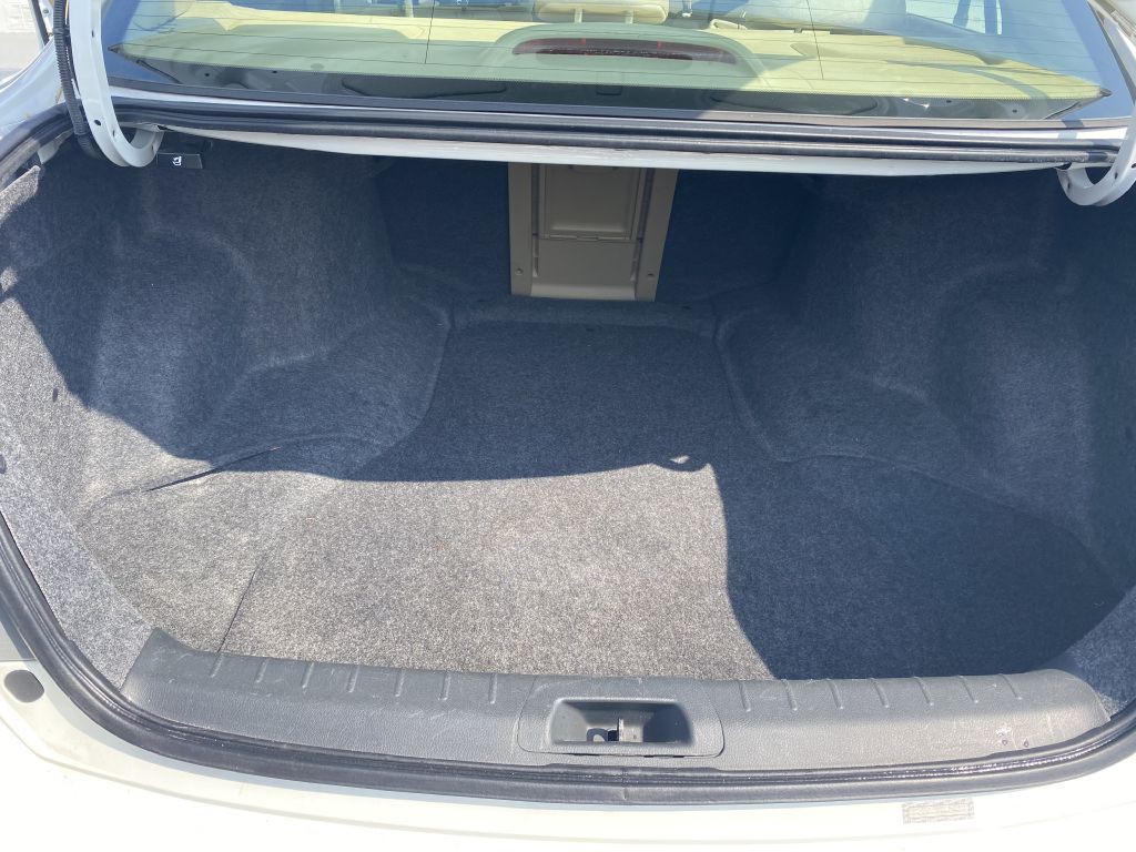 2010 Honda Accord Image 31