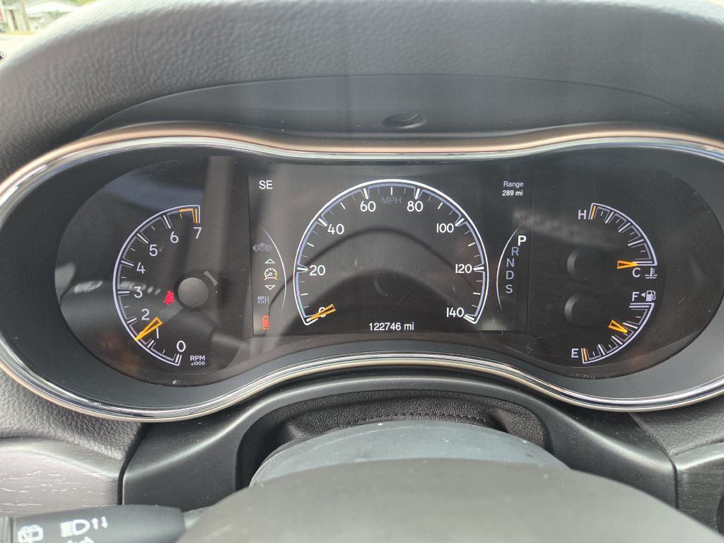 2015 Jeep Grand Cherokee Image 16