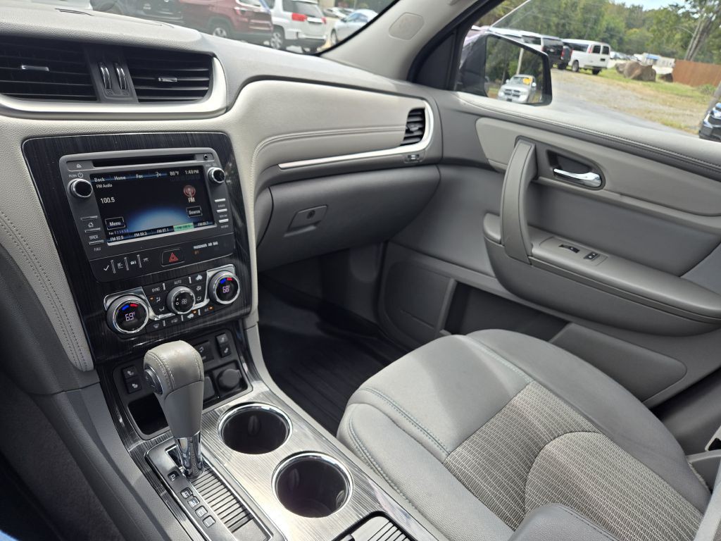 2017 Chevrolet Traverse Image 18