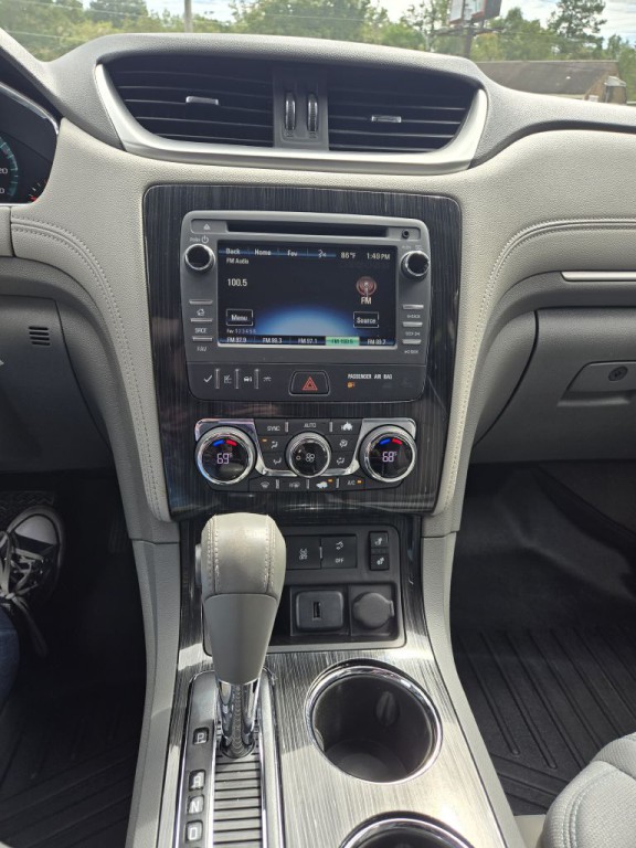 2017 Chevrolet Traverse Image 19