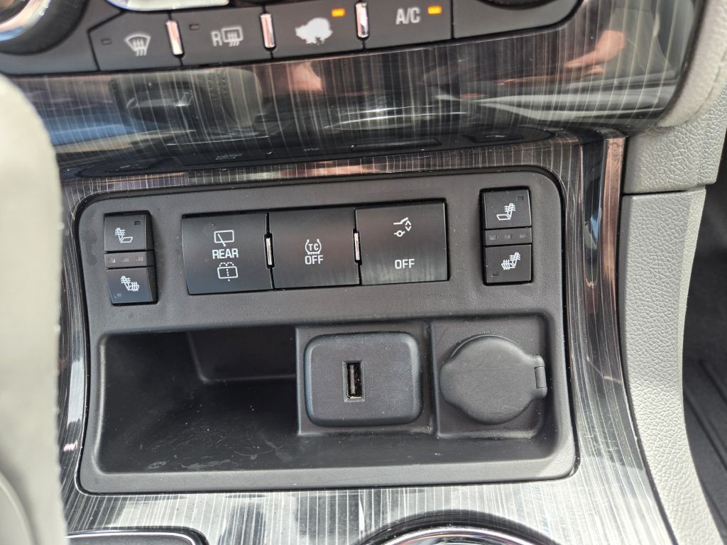 2017 Chevrolet Traverse Image 21