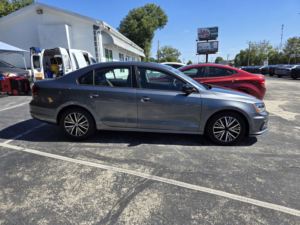 2018 Volkswagen Jetta Image 4