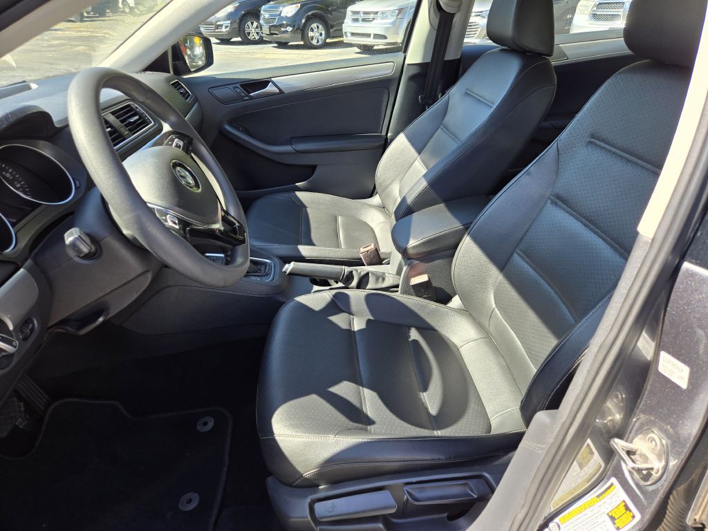 2018 Volkswagen Jetta Image 9