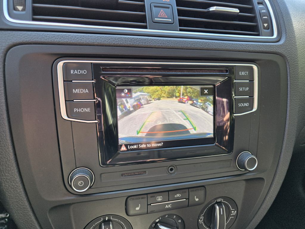 2018 Volkswagen Jetta Image 13