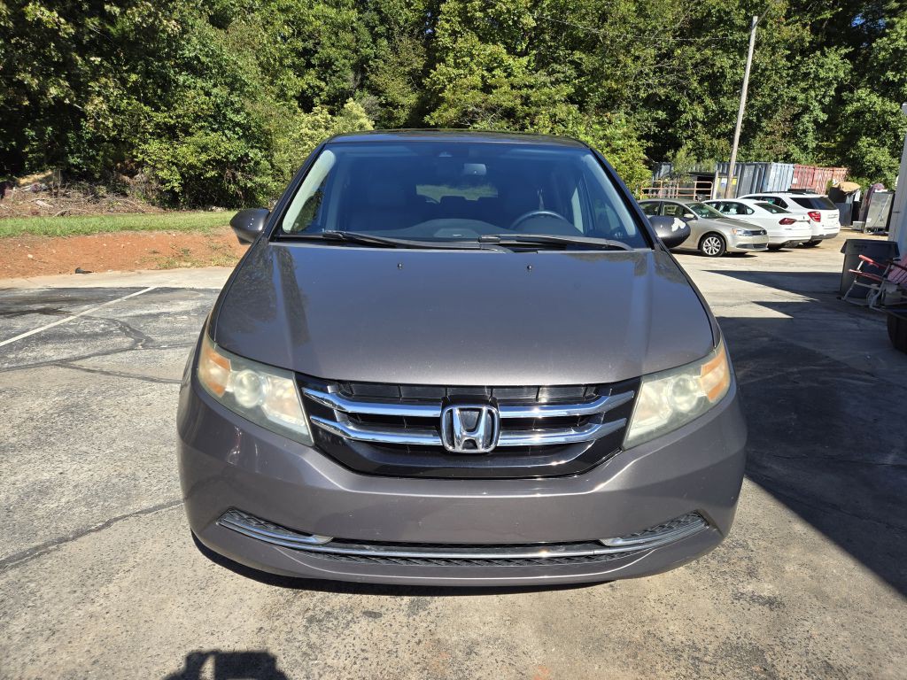 2015 Honda Odyssey Image 2
