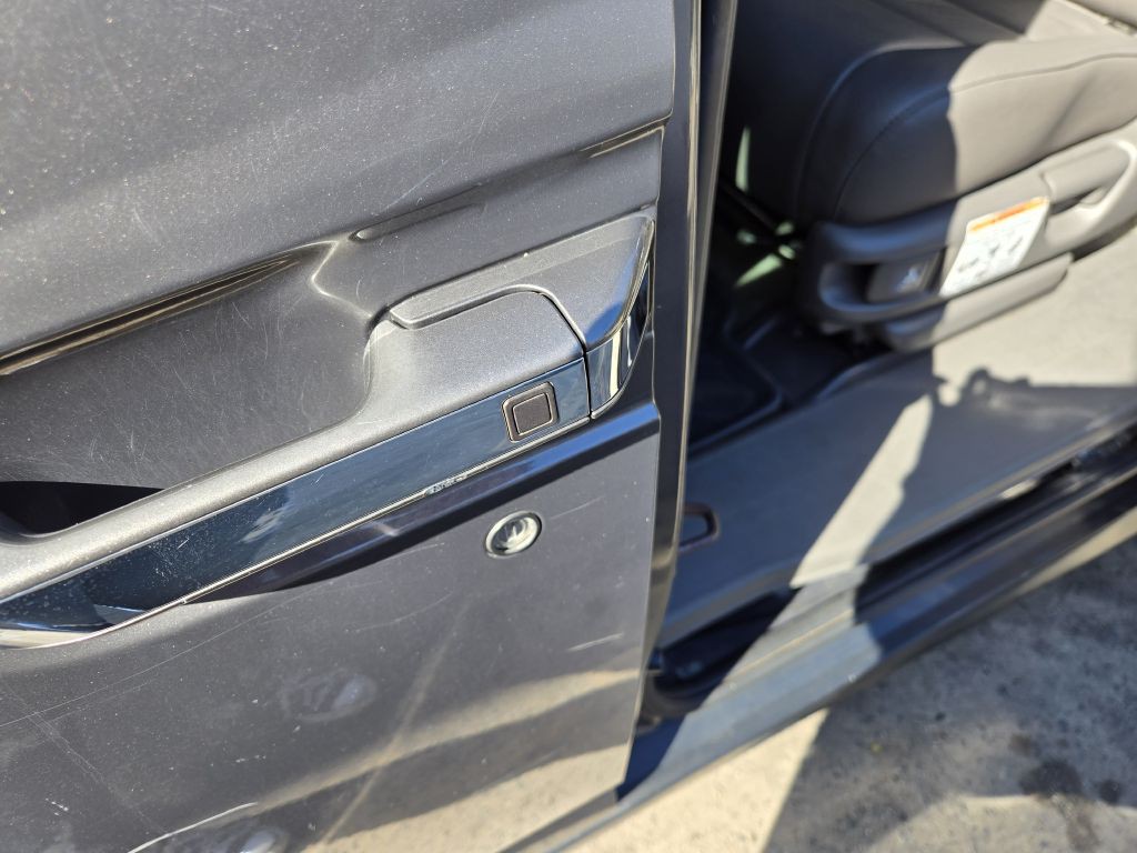 2015 Honda Odyssey Image 10