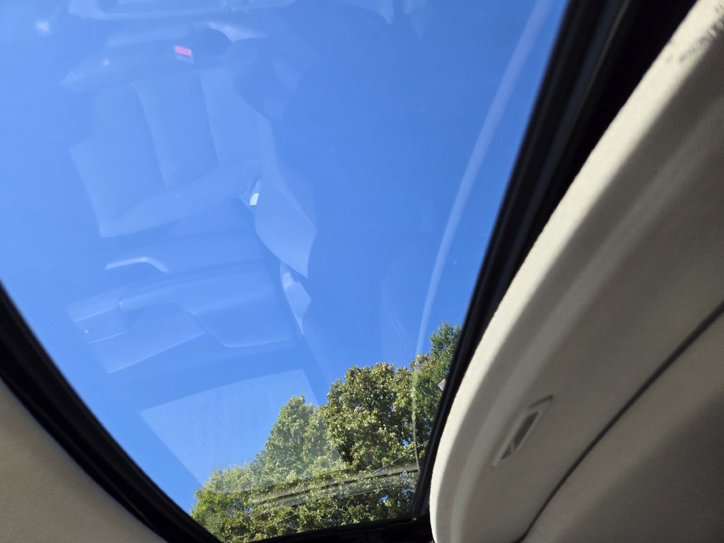 2015 Honda Odyssey Image 21