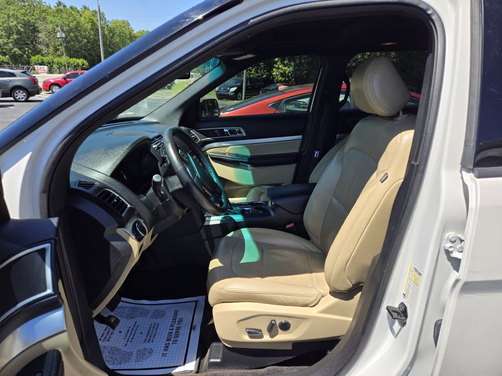 2016 Ford Explorer Image 9