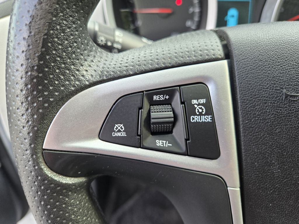 2016 Chevrolet Equinox Image 18