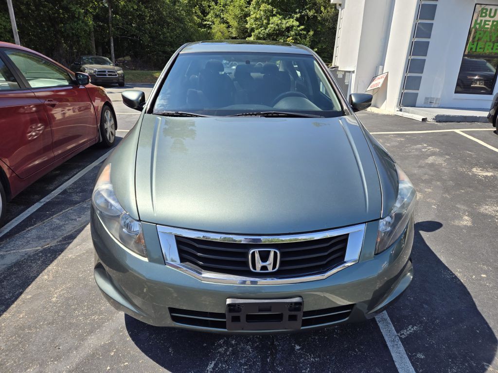 2010 Honda Accord Image 2