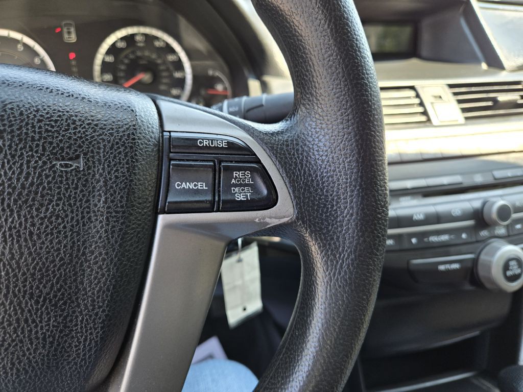 2010 Honda Accord Image 12