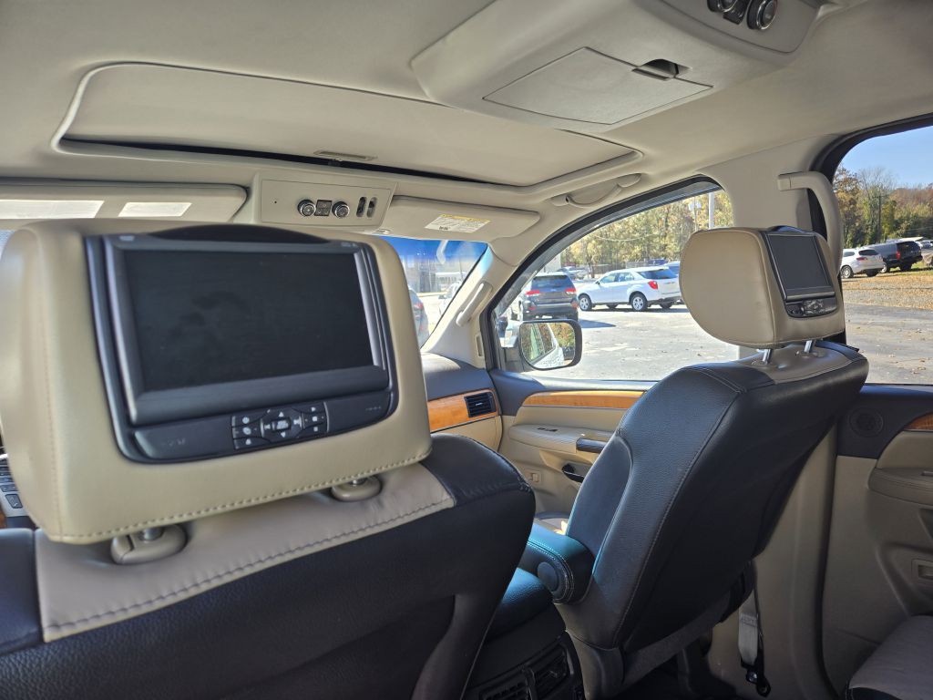 2013 Nissan Armada Image 25