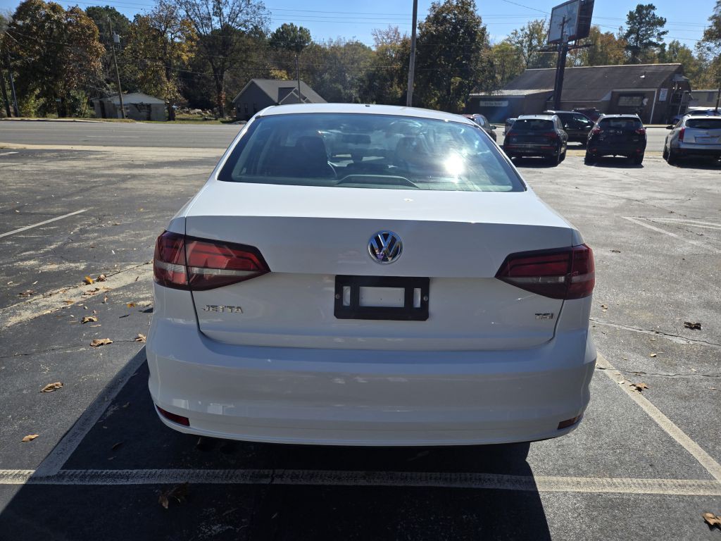 2016 Volkswagen Jetta Image 5