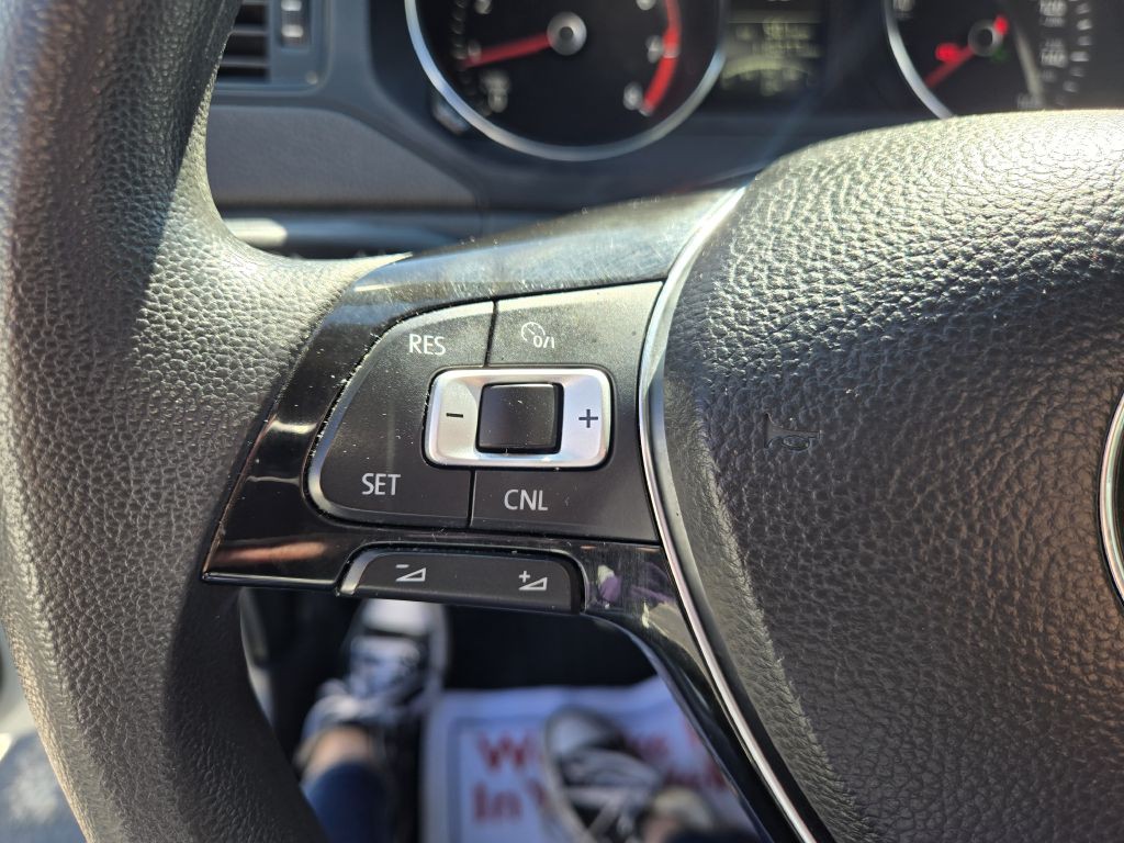 2016 Volkswagen Jetta Image 15