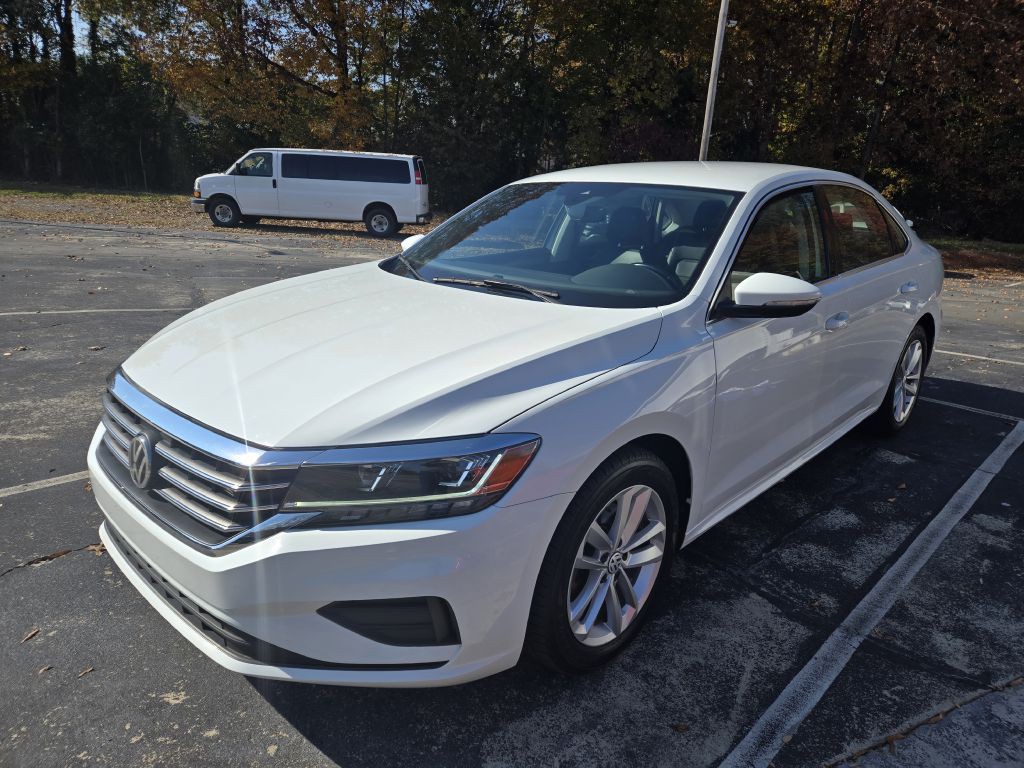 2020 Volkswagen Passat Image 3