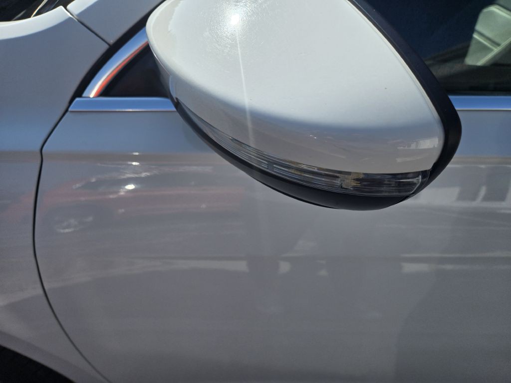 2020 Volkswagen Passat Image 9