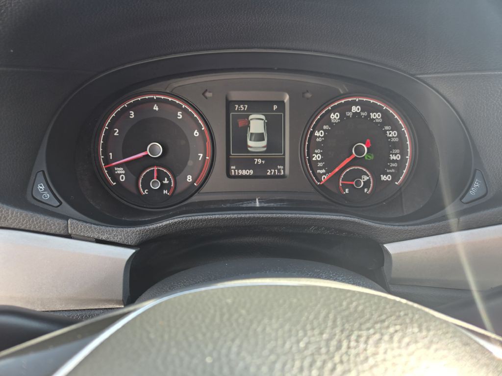 2020 Volkswagen Passat Image 14