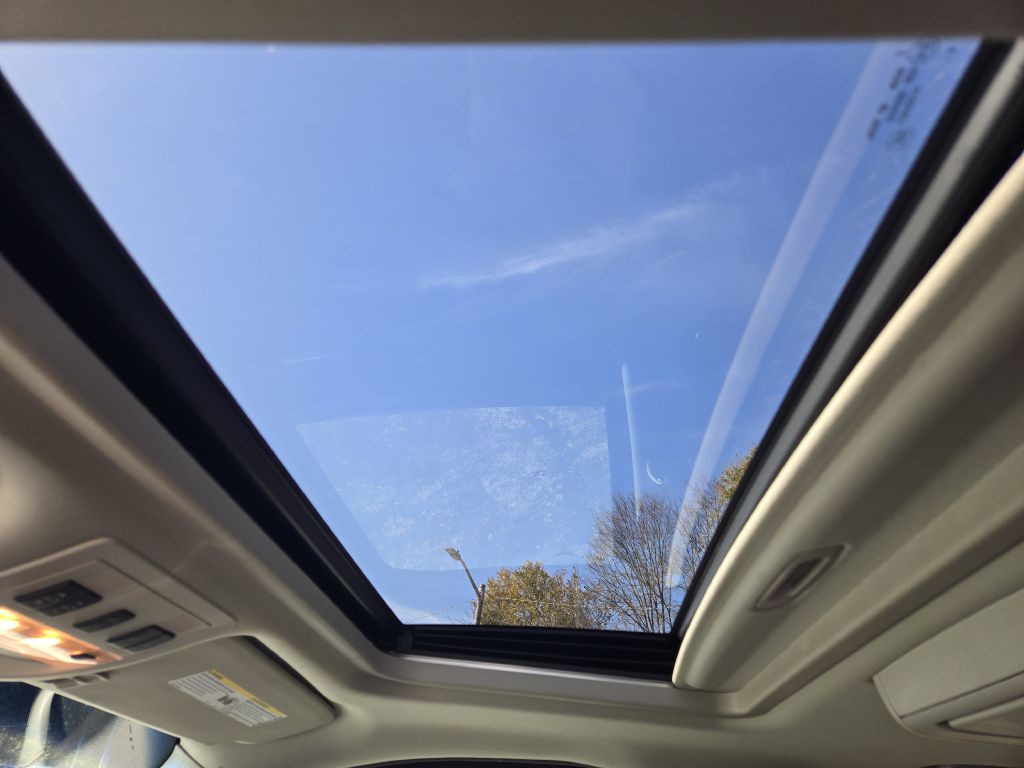 2007 Cadillac Escalade Image 20