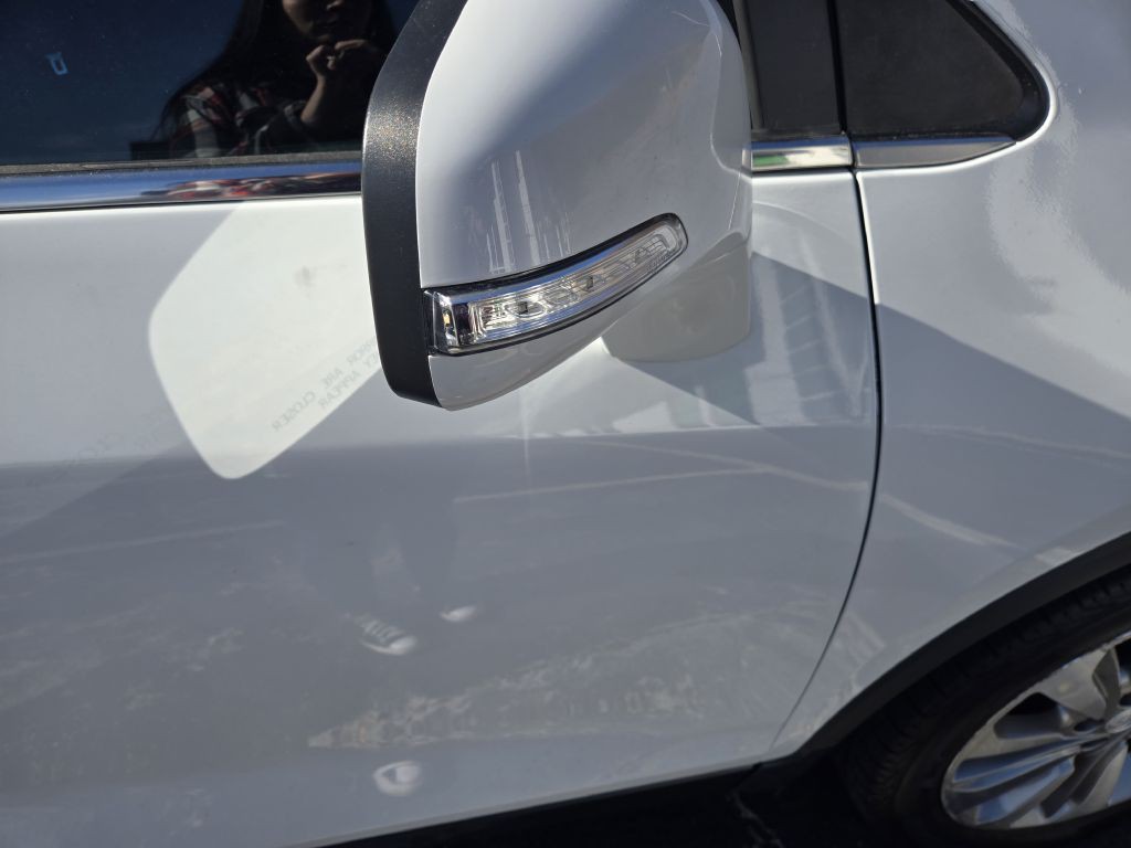 2017 Buick Enclave Image 5