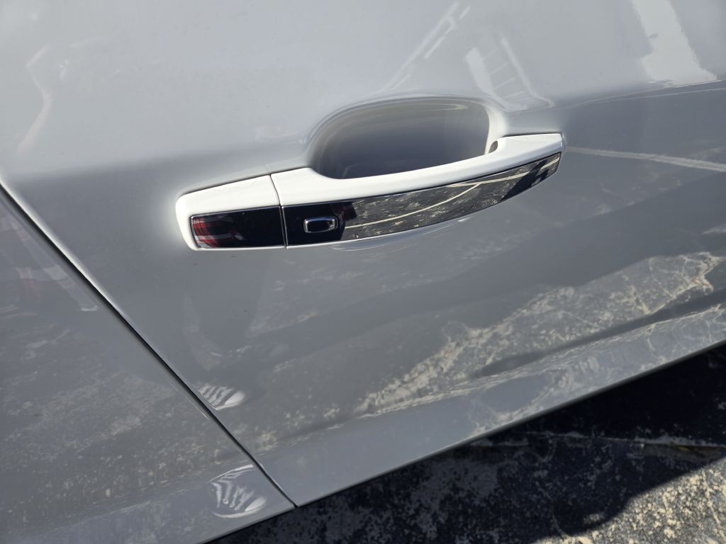 2017 Buick Enclave Image 6