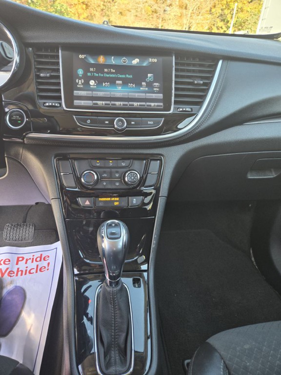 2017 Buick Enclave Image 16