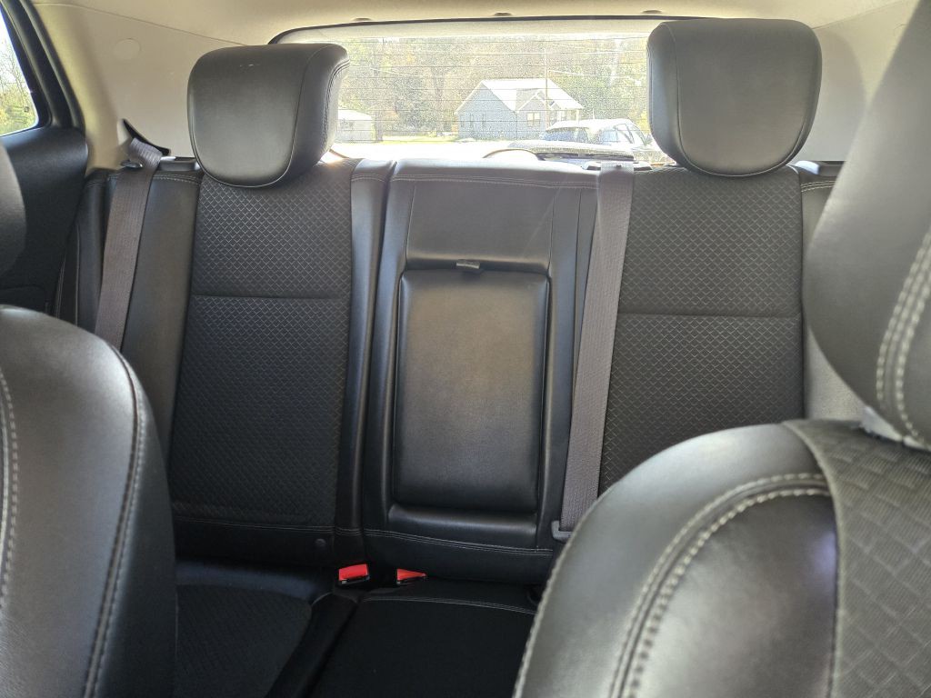 2017 Buick Enclave Image 18