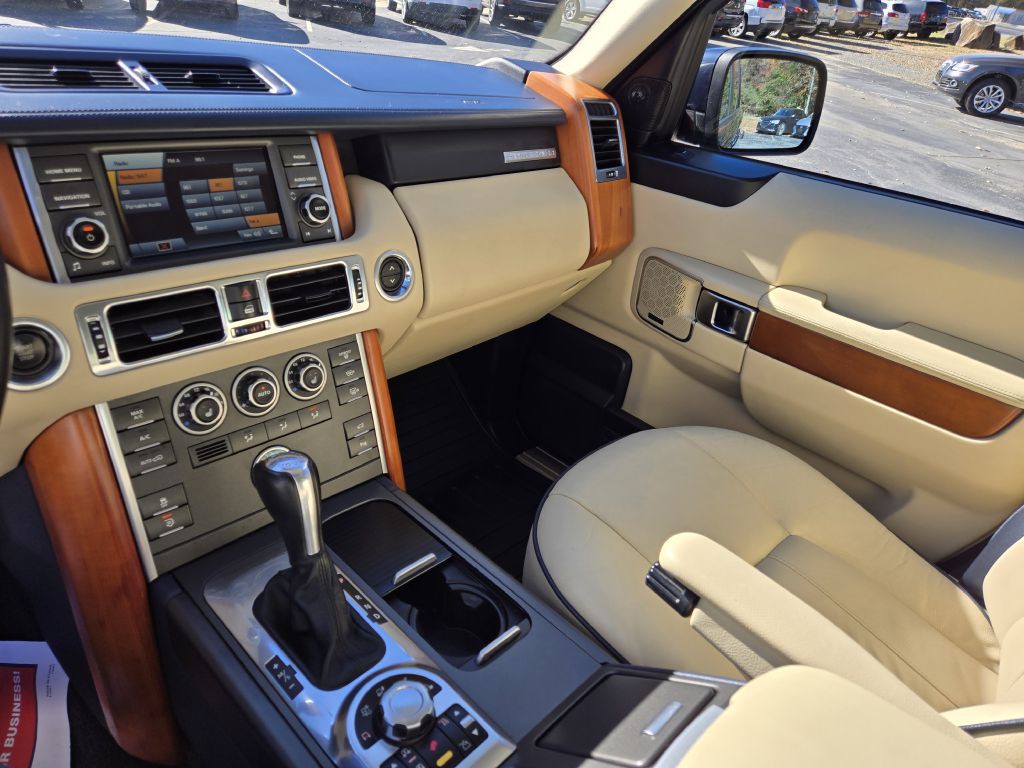 2011 Land Rover Range Rover Image 18